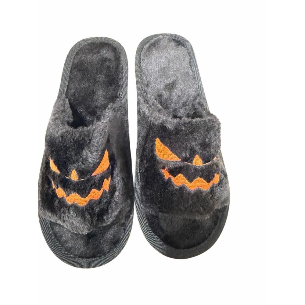 NWT Ladies Halloween Slippers- Pumpkin size 40
